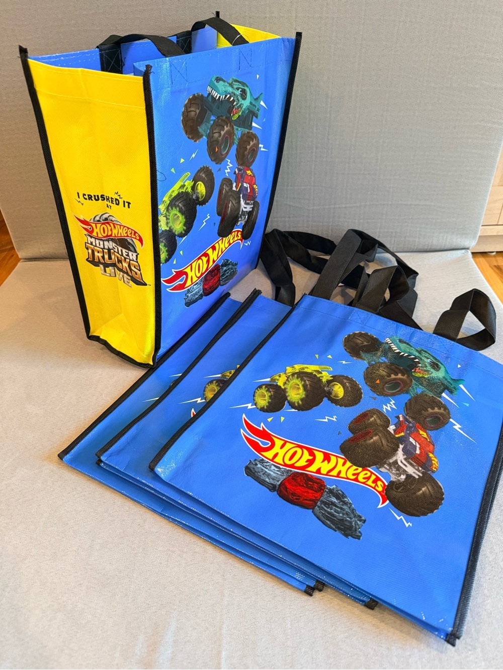 Hot Wheels Live Reusable Bags - set of 4